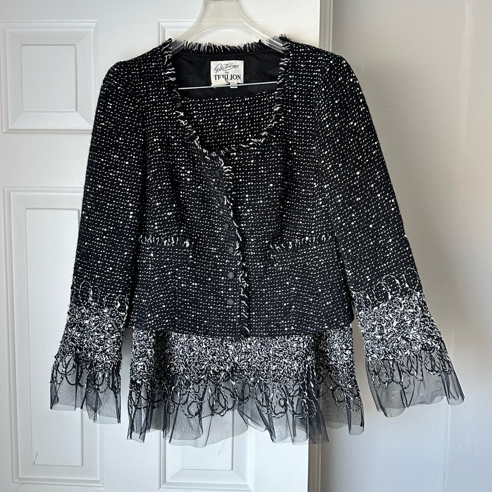 Teri Jon skirt suit